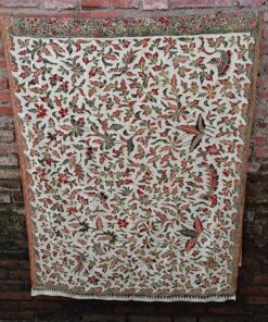 Alternative view of Batik Tulis Batang motif Elawati Latar Putih